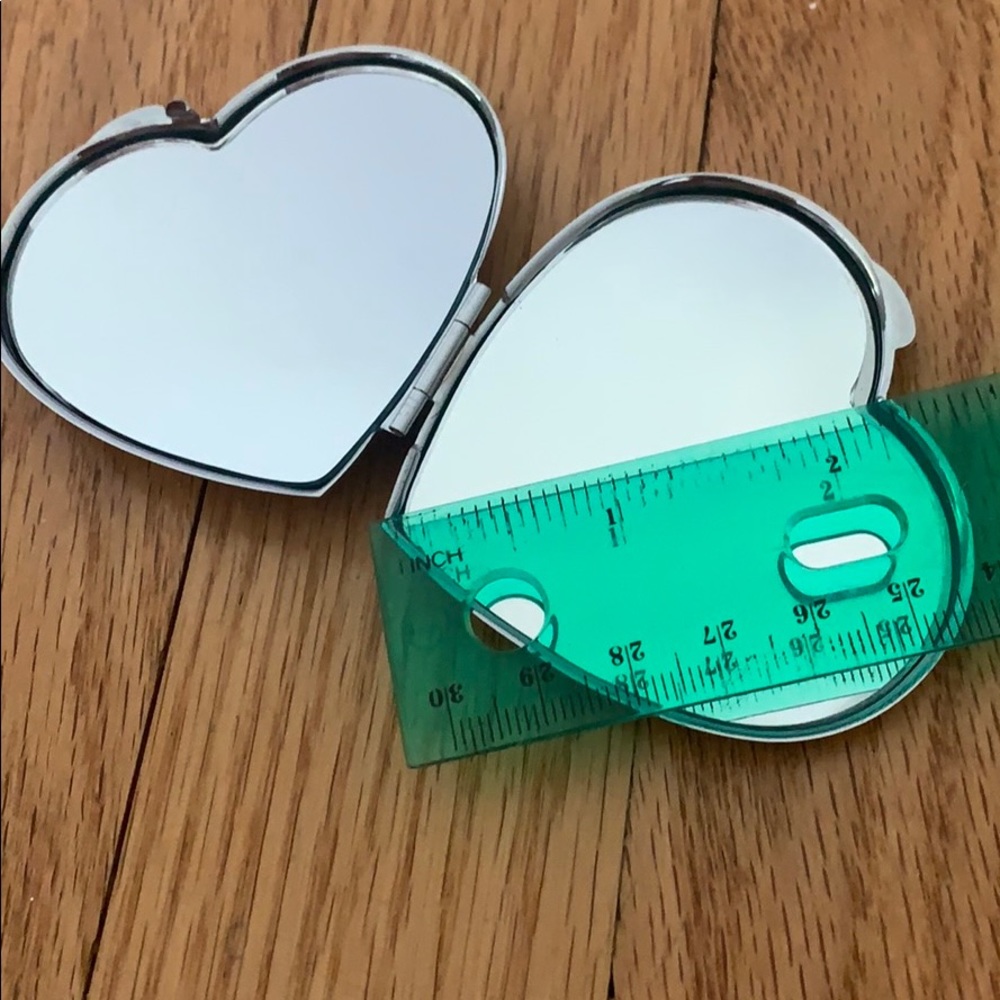 Compact Mirror - Picture 6 of 6
